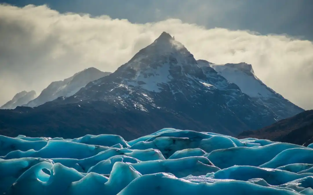 patagonia temperature by month